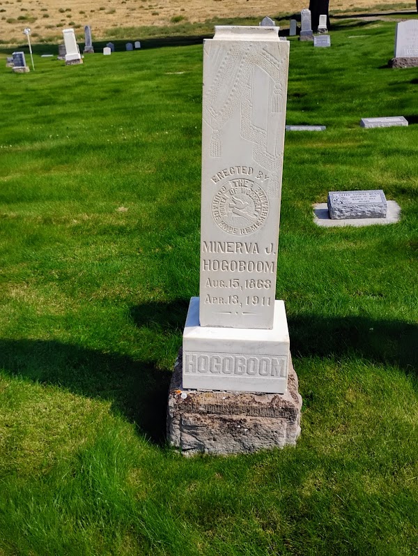 Mount Hope Cemetery grounds