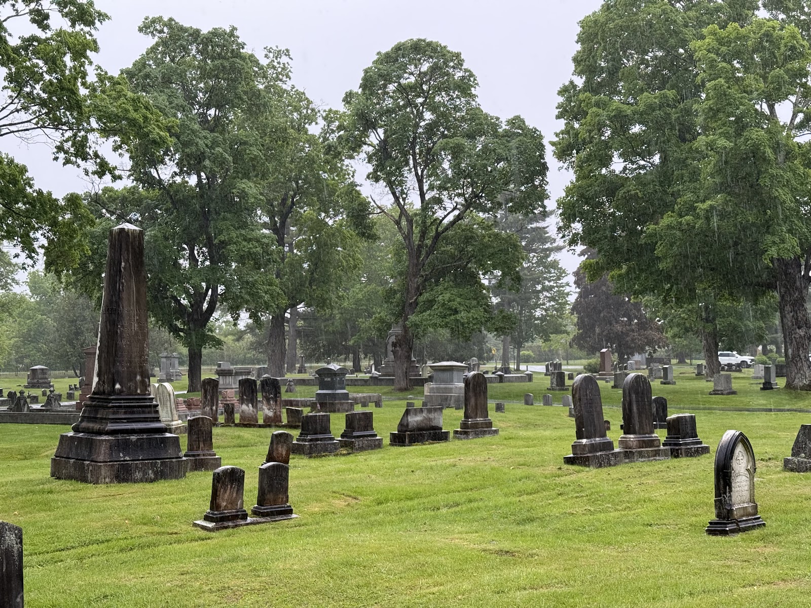 Mount Hope Cemetery cemetery grounds and headstones