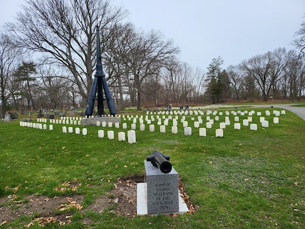 Mount Hope Cemetery grounds