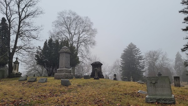 Mount Hope Cemetery grounds
