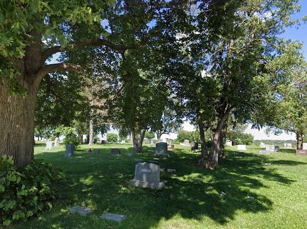 Mount Hope Cemetery grounds