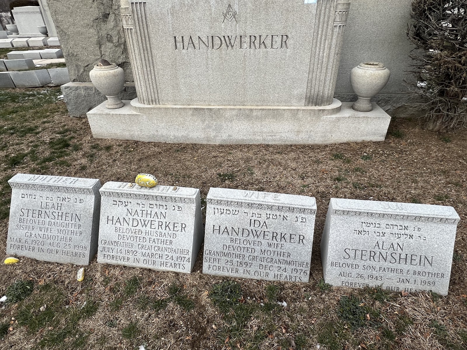 Mount Lebanon Cemetery cemetery grounds and headstones