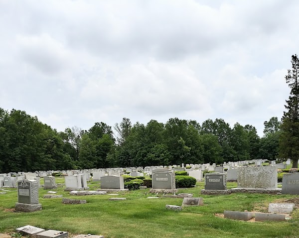 Mount Lebanon Cemetery grounds