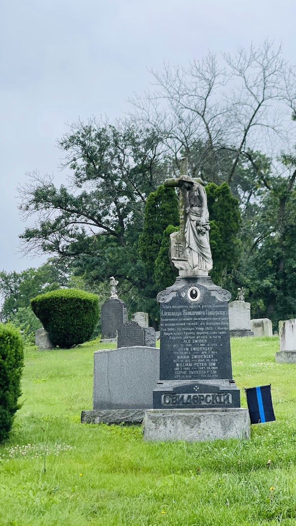 Mount Olivet Cemetery grounds