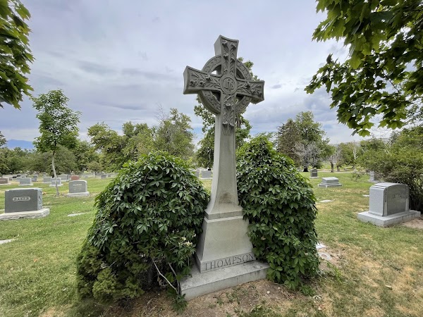 Mount Olivet Cemetery grounds