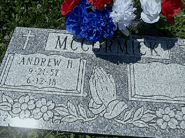 Mount Peace Cemetery grounds