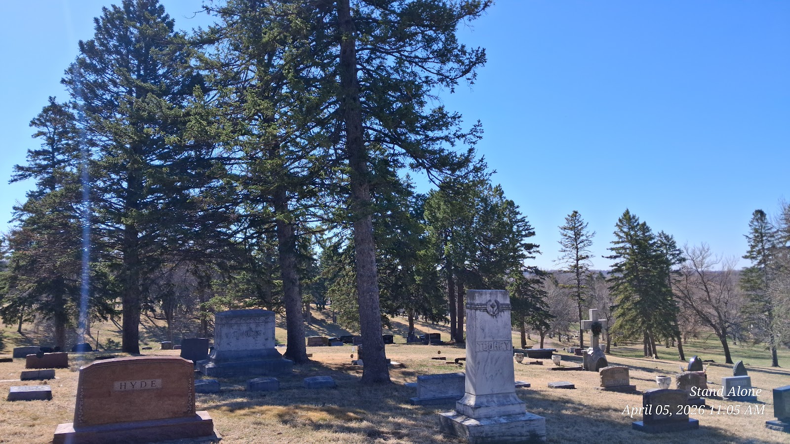 Mount Pleasant Cemetery cemetery grounds and headstones