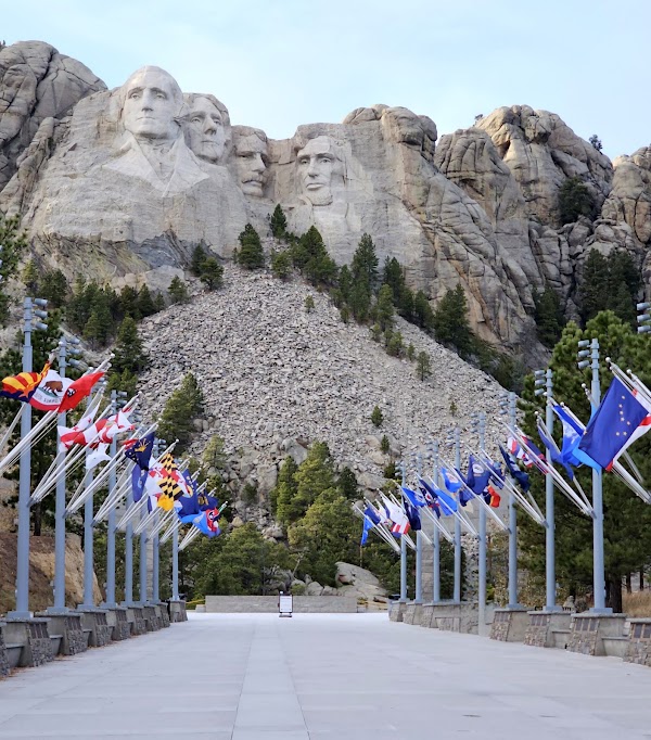 Mount Rushmore National Memorial grounds