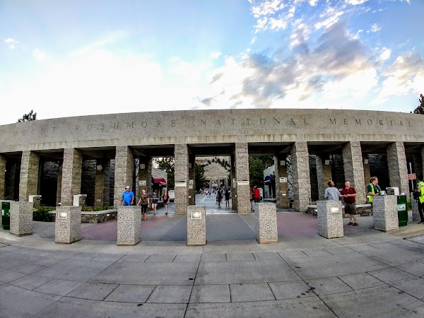 Mount Rushmore National Memorial grounds