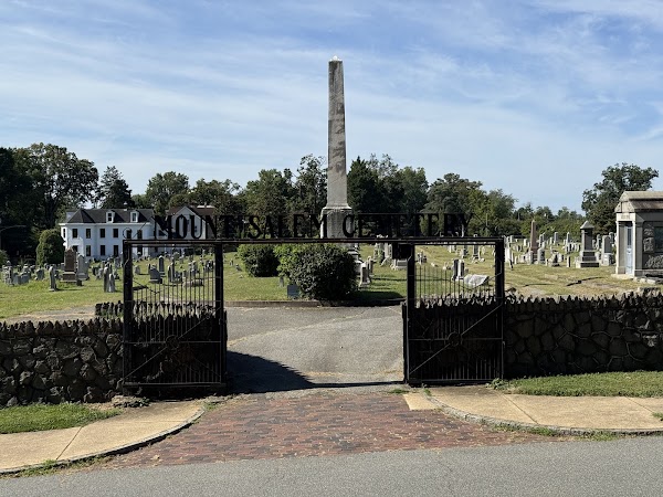 Mount Salem Cemetery grounds