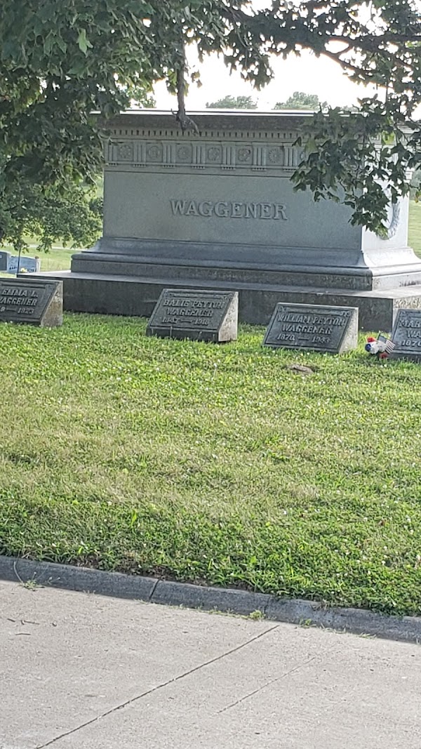 Mount Vernon Cemetery grounds