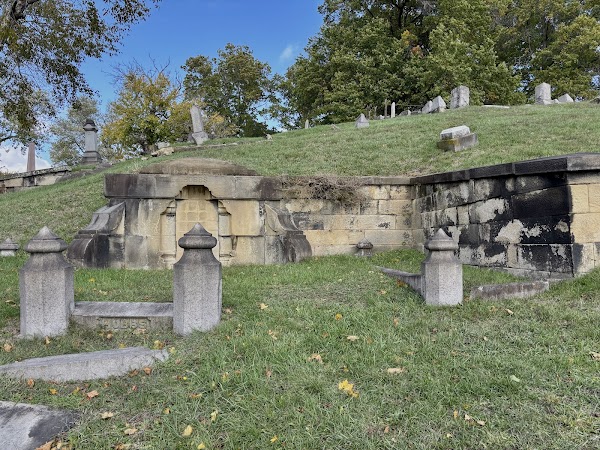 Mount Wood Castle and Cemetery grounds