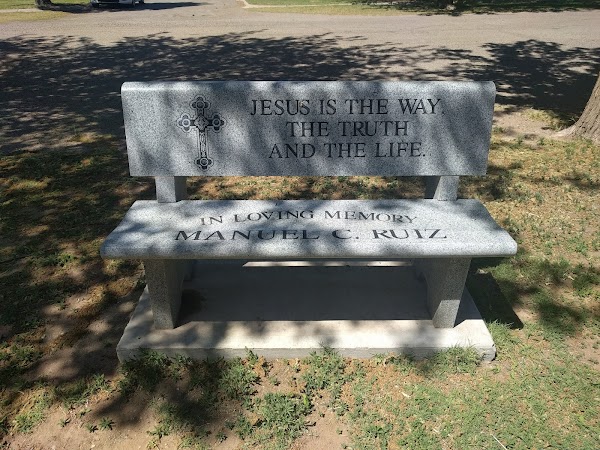 Mountain View Cemetery grounds