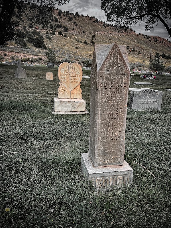 Mountain View Cemetery grounds