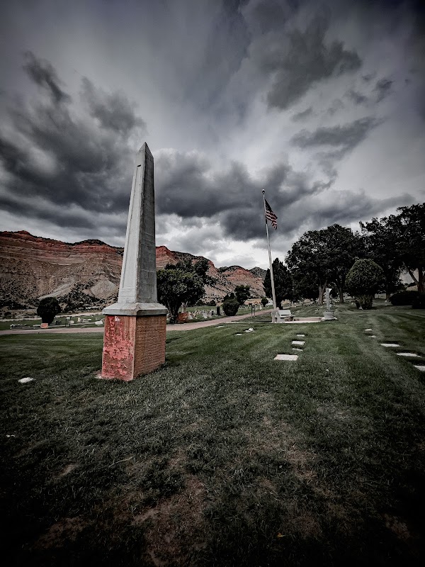 Mountain View Cemetery grounds