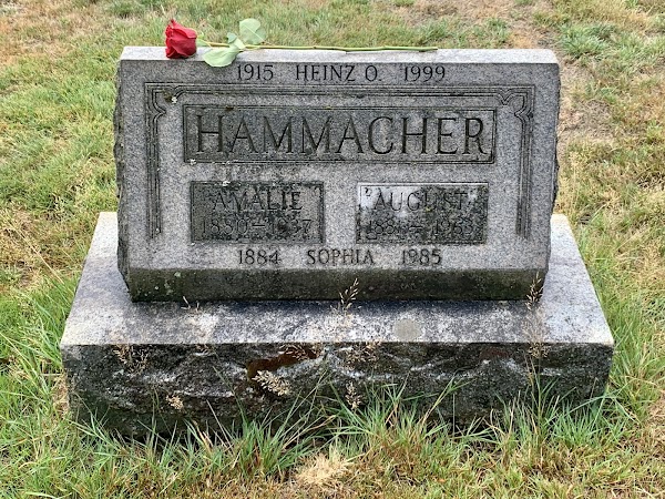 Mountain View Cemetery grounds