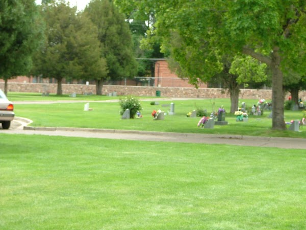 Mountain View Cemetery grounds