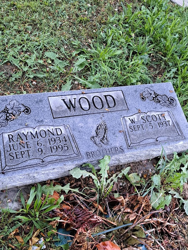 Mountain View Cemetery grounds