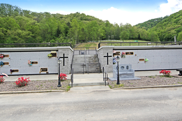Mountain View Memory, KY grounds