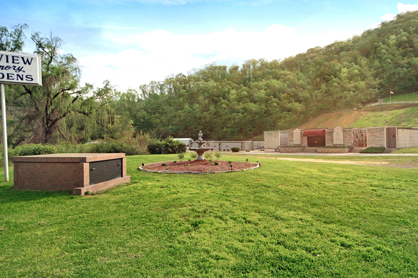 Mountain View Memory, KY grounds