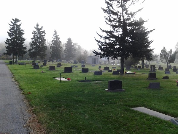 Mountain View - Mount Calvary Cemeteries grounds