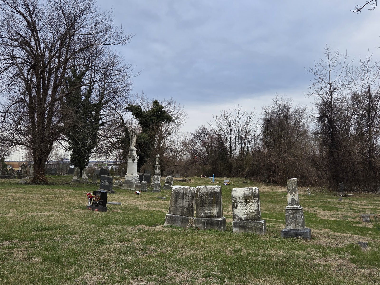 Mt Carmel Cemetery cemetery grounds and headstones