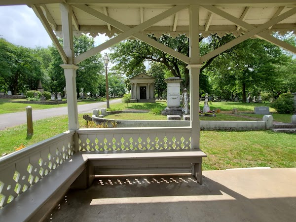 Mt. Holly Cemetery grounds