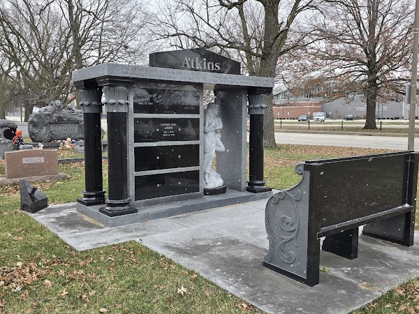Mt Hope Cemetery grounds