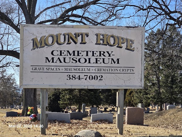 Mt Hope Cemetery grounds