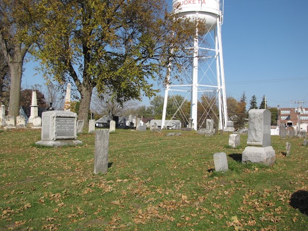 Mt Hope Cemetery grounds