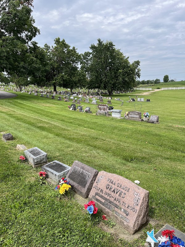 Mt Hope Cemetery grounds