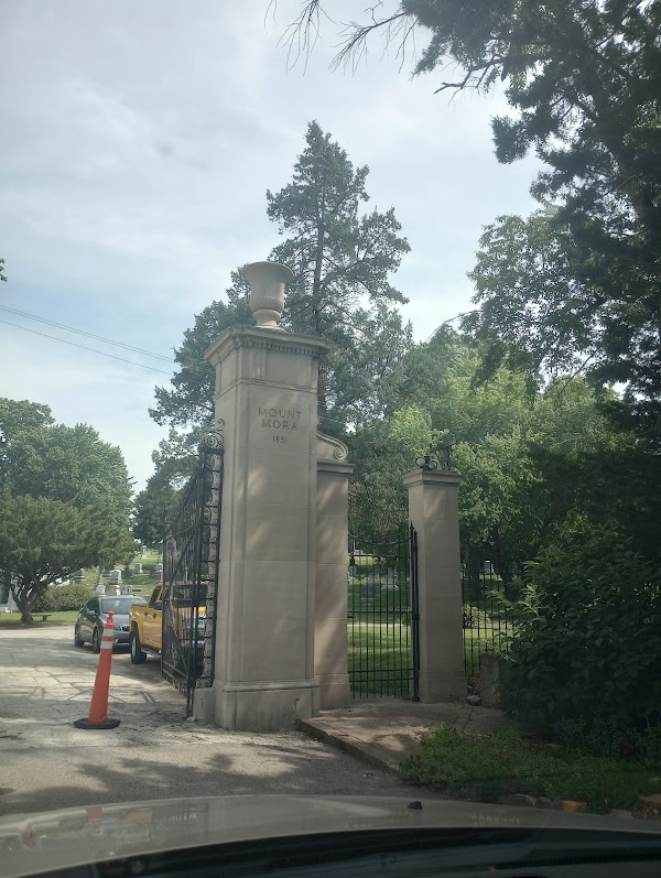 Mt Mora Cemetery grounds