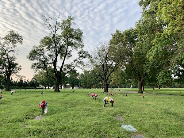 Mt Olivet Catholic Cemetery grounds