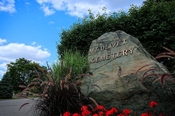 Mt. Olivet Cemetery grounds