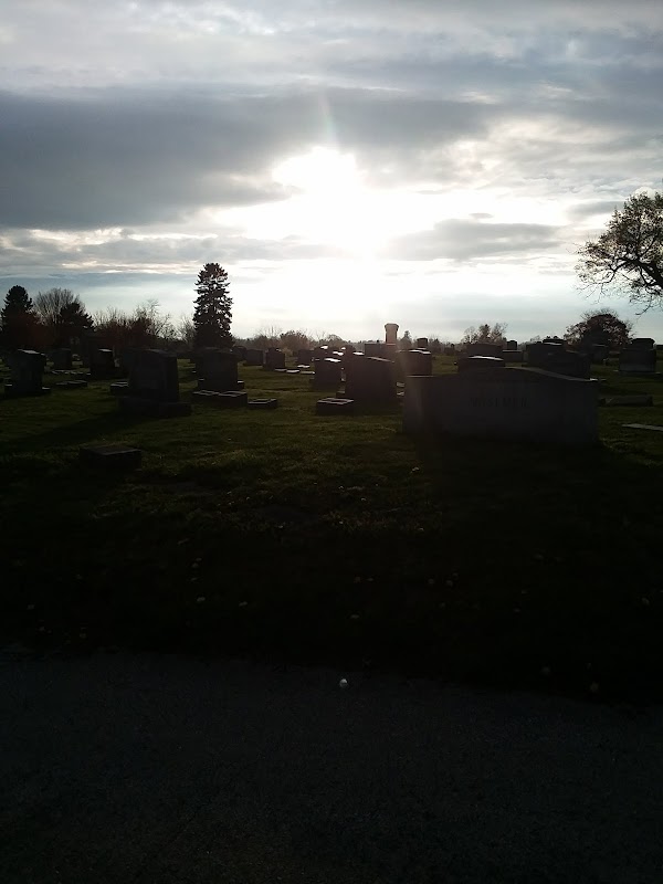 Mt Olivet Cemetery grounds