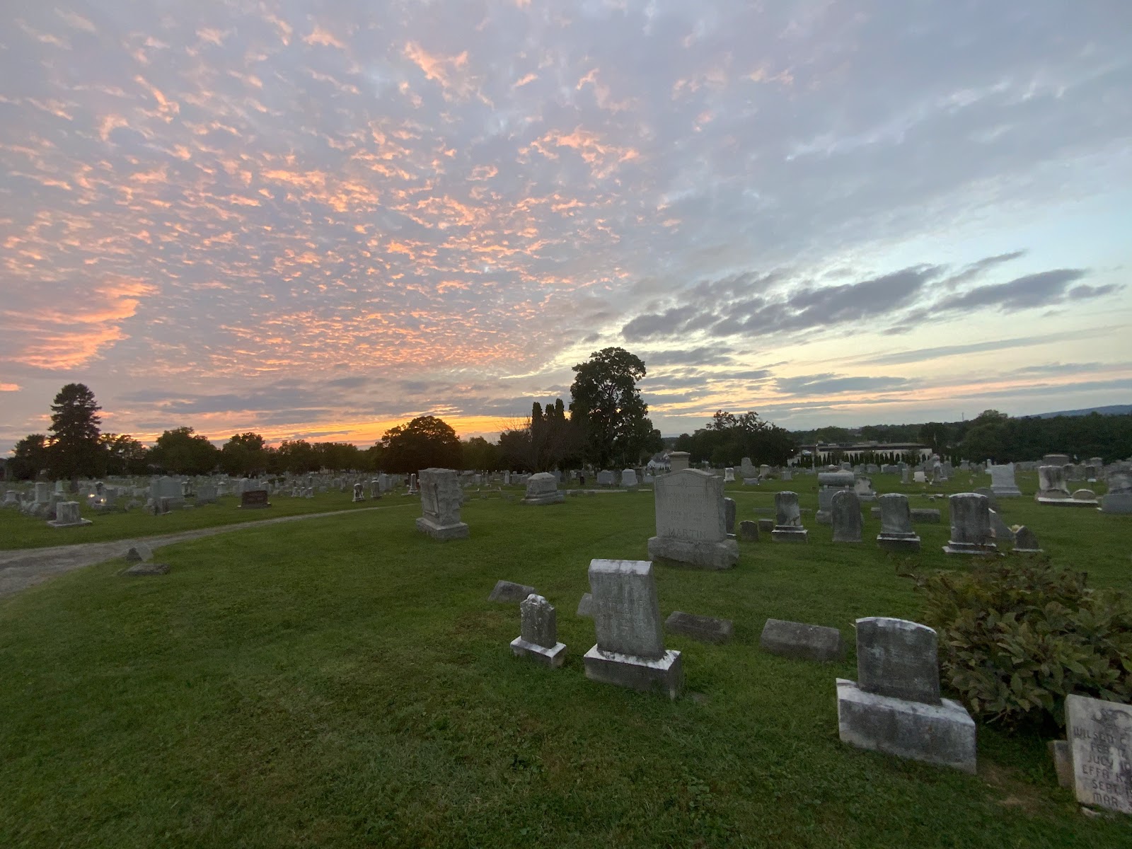Mt Olivet Cemetery cemetery grounds and headstones