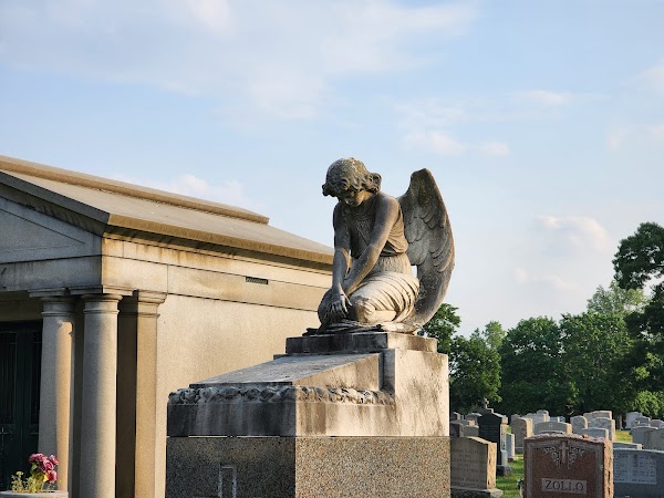 Mt. St. Mary Cemetery grounds