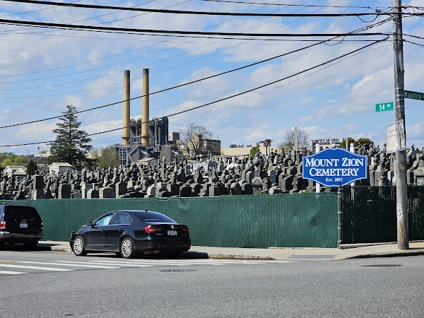 Mt Zion Cemetery grounds