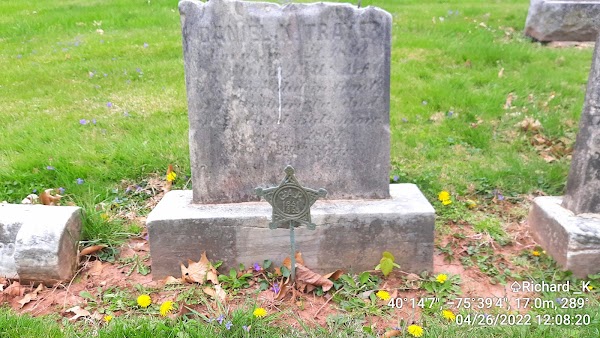 Mt. Zion Cemetery & Mausoleum grounds