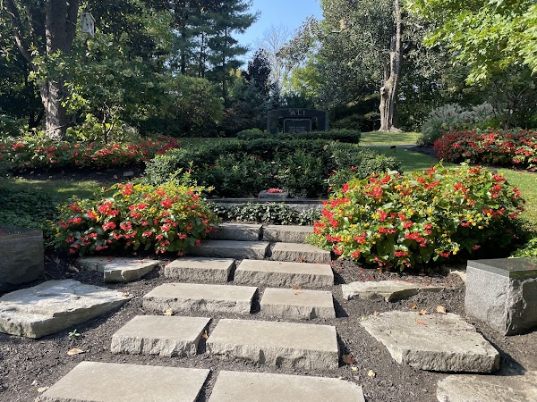 Muhammad Ali's Grave grounds