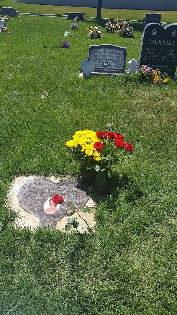 Murray City Cemetery grounds