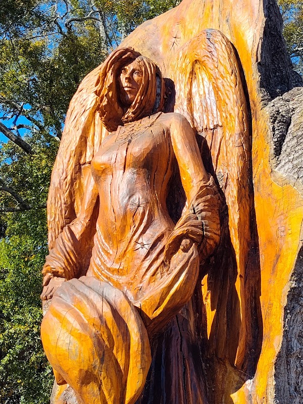 Myrtle Hill Cemetery grounds