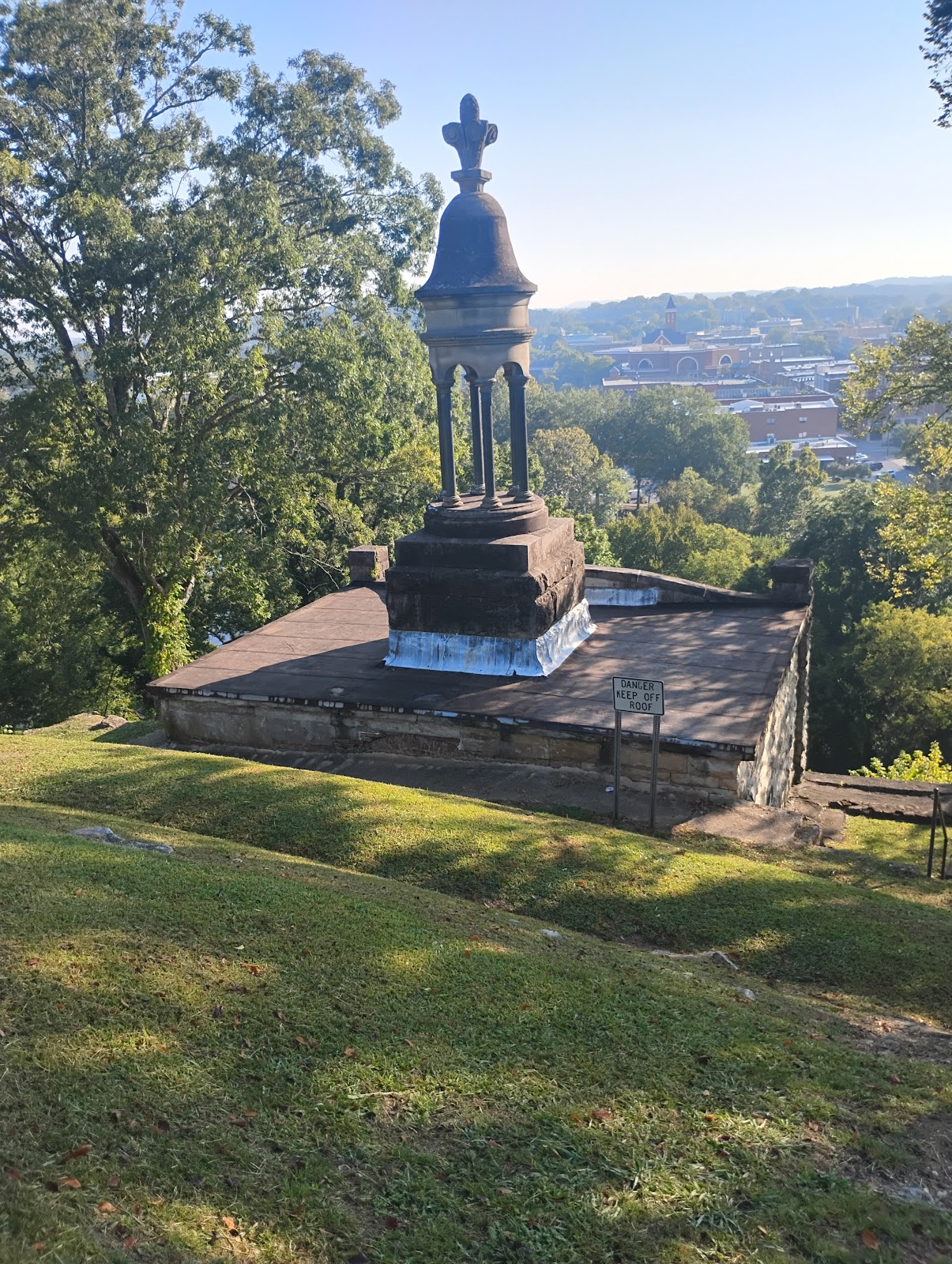 Myrtle Hill Cemetery cemetery grounds and headstones