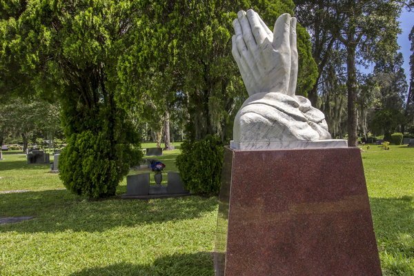 Myrtle Hill Memorial Park grounds