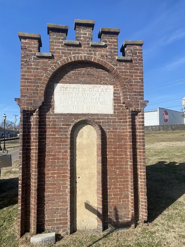 Nashville City Cemetery grounds