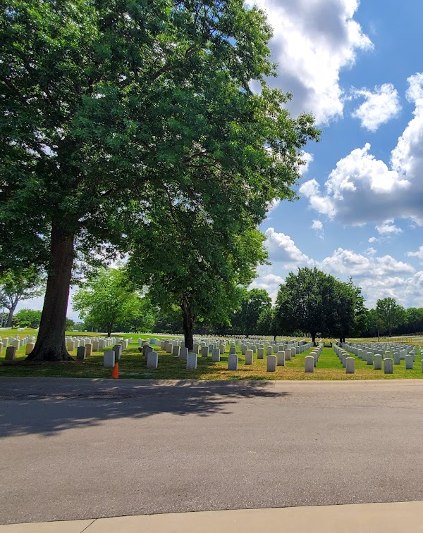 Nashville National Cemetery grounds