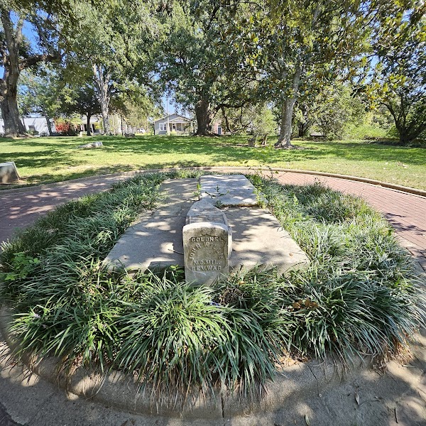 Natchez Memorial Park grounds
