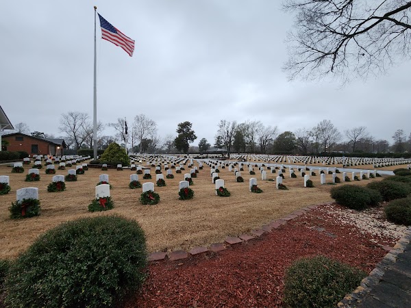 New Bern National Cemetery grounds