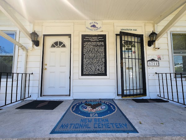 New Bern National Cemetery grounds