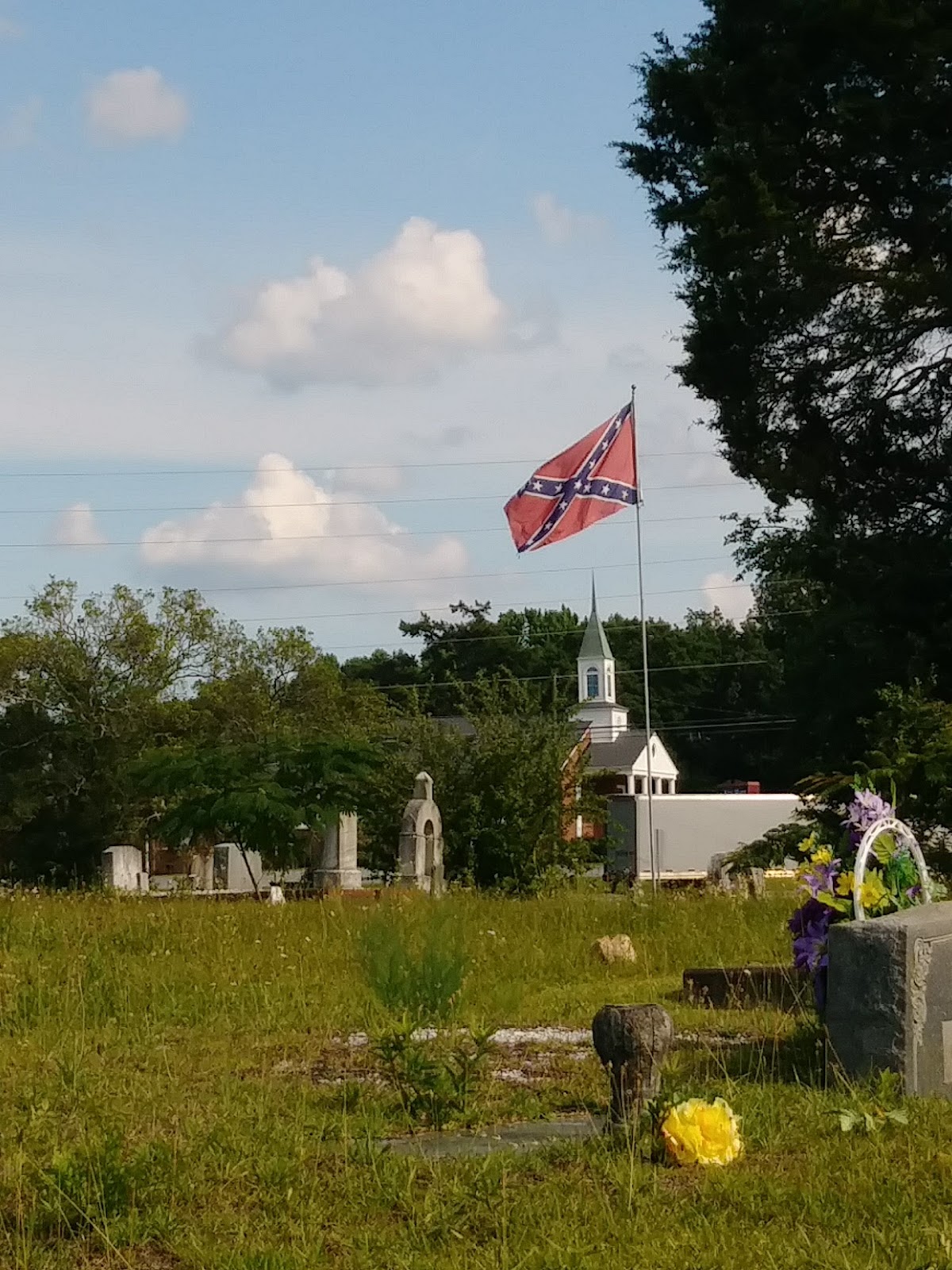 New Hope Cemetery cemetery grounds and headstones